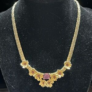 Purple stone flower necklace